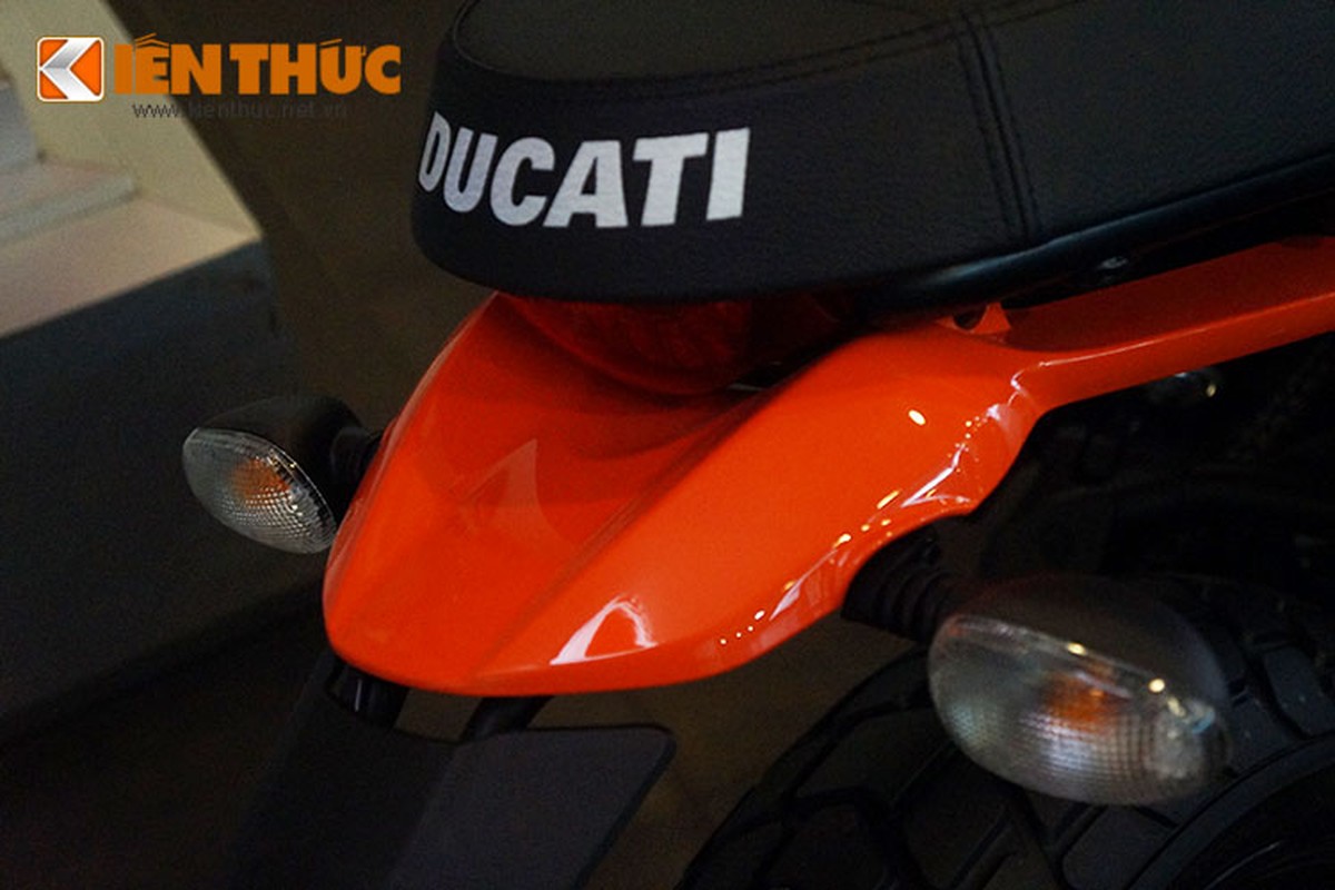 Nu biker Viet dau tien so huu Ducati Scrambler 280 trieu-Hinh-11